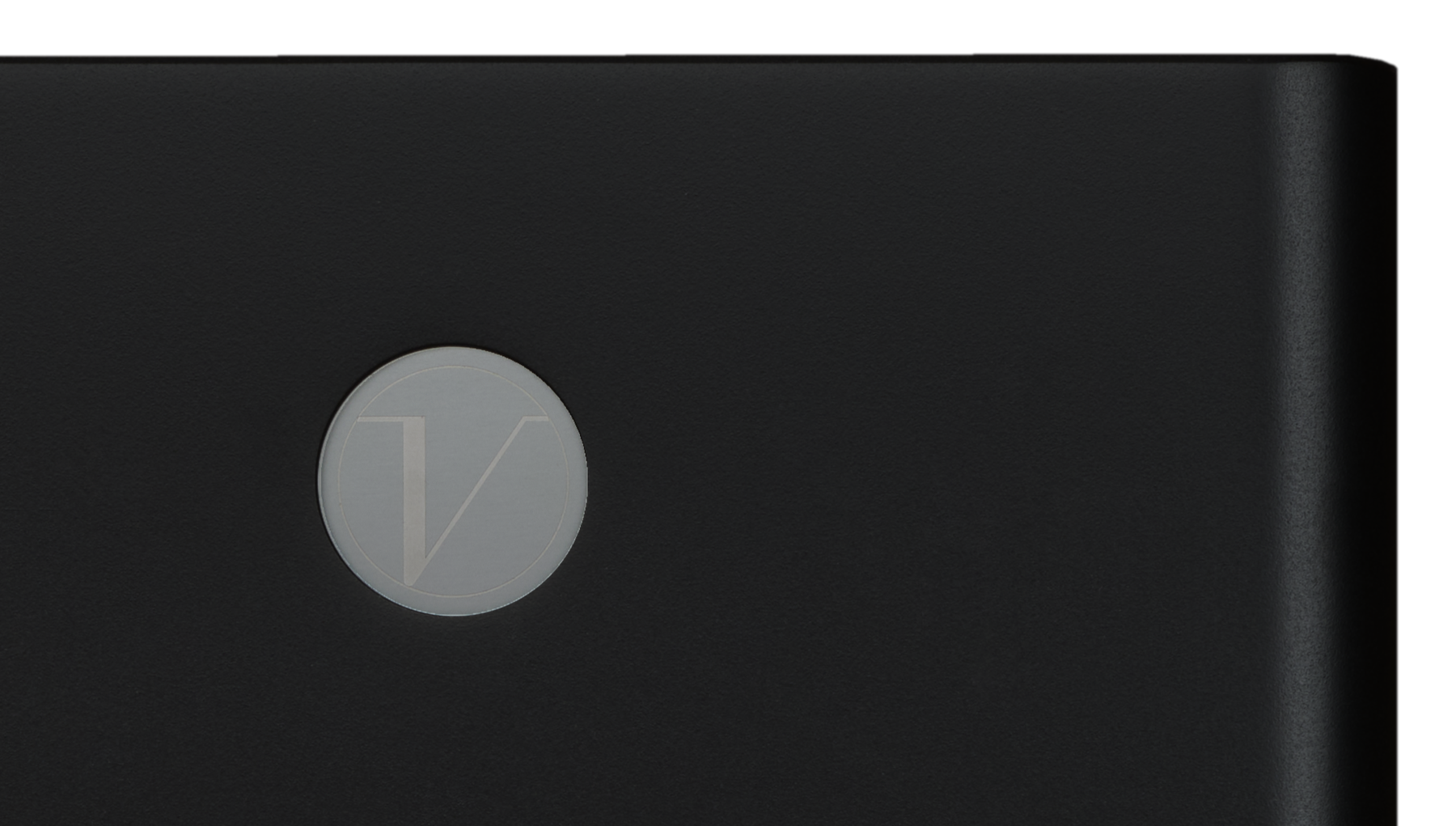 VERDADE III-S, elegant gerundete Gehäusekante